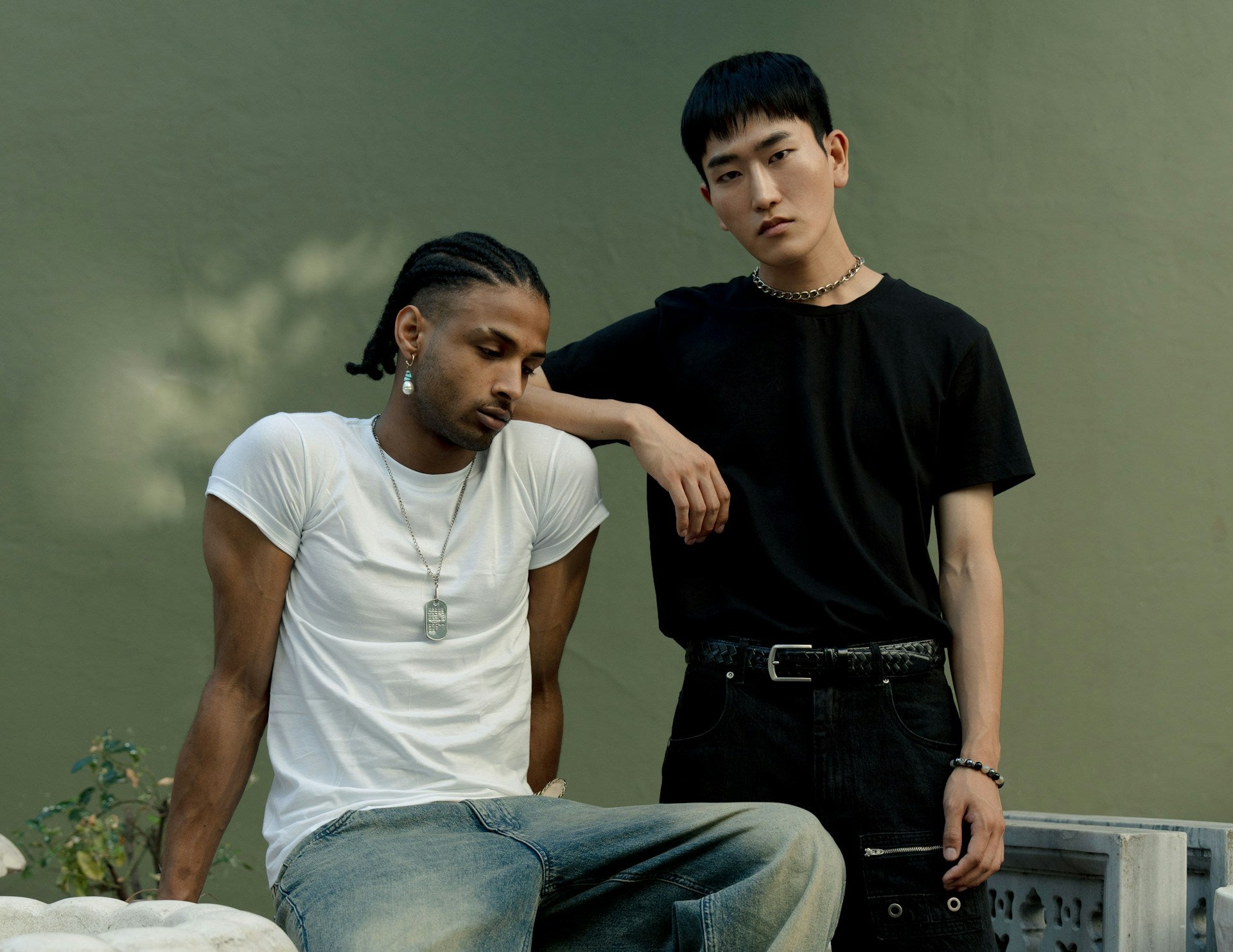 Streetwear Evolution: The Origins and Progression of Street Fashion