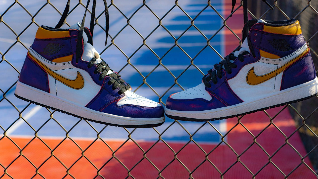 Must-Have Streetwear Brands for Men in 2024